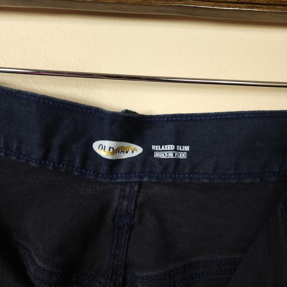 Old Navy Relaxed Slim Taper Built-In Flex Jeans For Men Size 48x34 - Picture 10 of 11